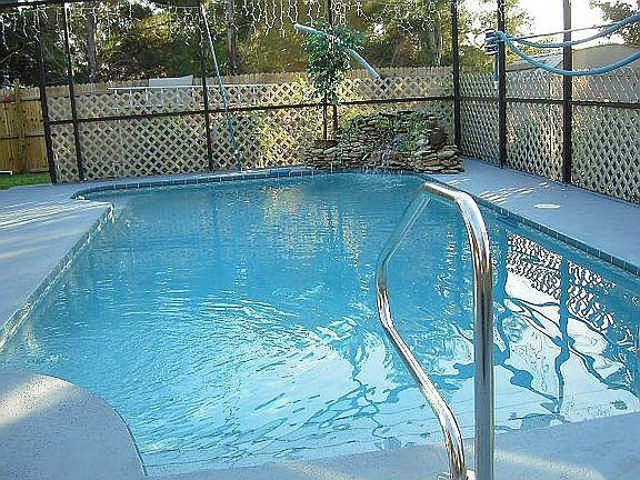 Whilpool Jets In Pool