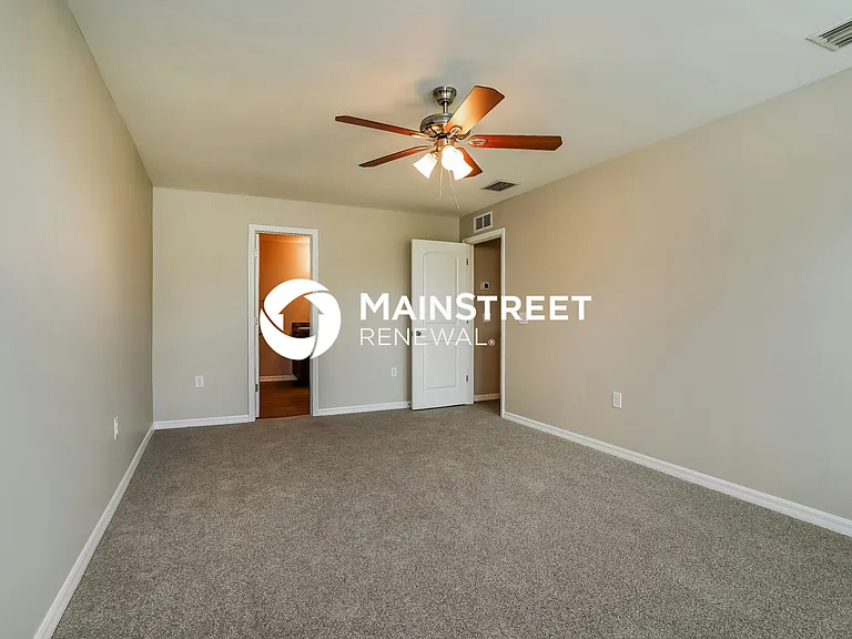 Main Bedroom