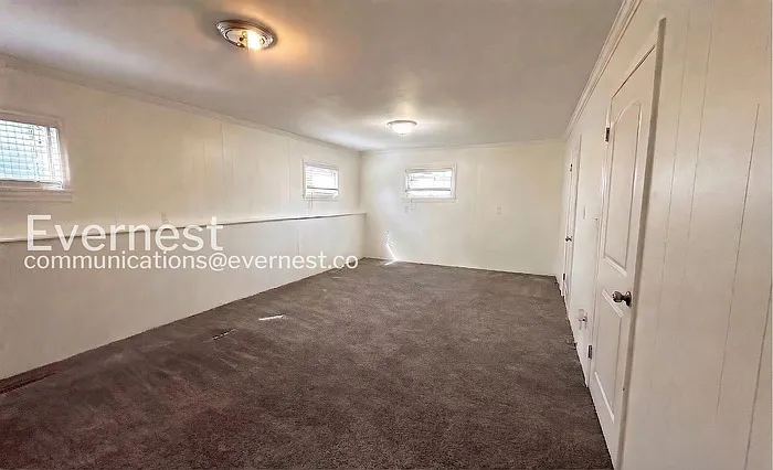 7701 W 95th Ter — Photo 8