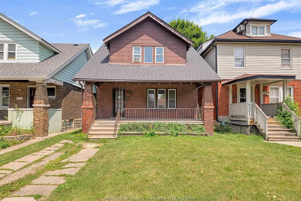 510 Randolph Ave photo 1