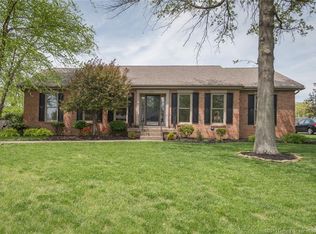 2201 Saint Andrews Rd, Jeffersonville, IN 47130