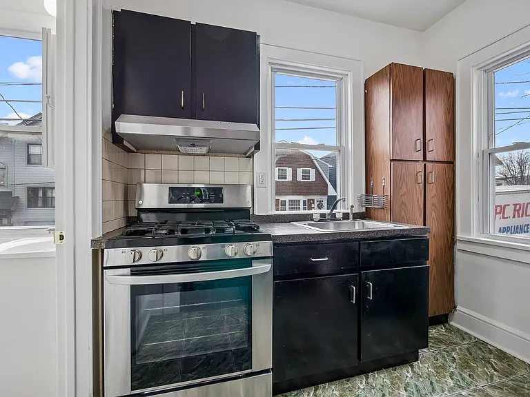 167 Silver Ave #1 — Photo 5