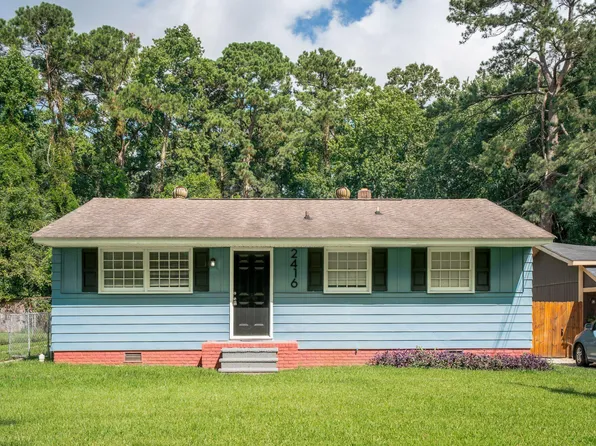 2416 Falcon Rd, North Charleston, SC 29406