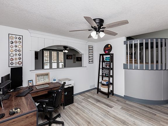 5th image of 2533 290th St