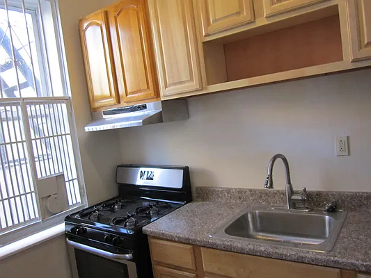Rented by David W Realty Inc | media 11