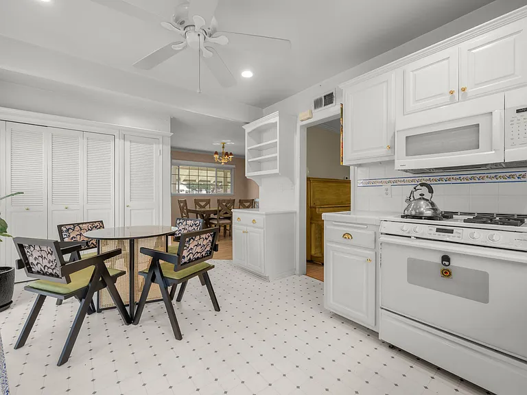 8937 Monogram Ave — Photo 49