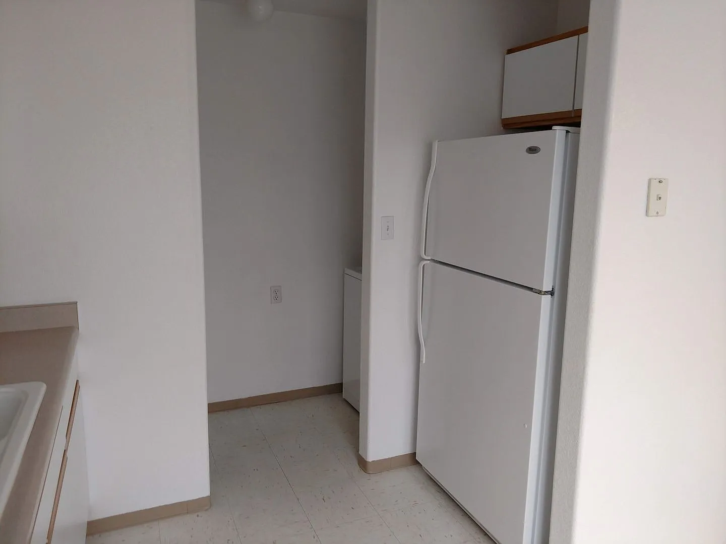 2 bed, 1.0 bath, 856 sqft, $1,400 — Photo 4