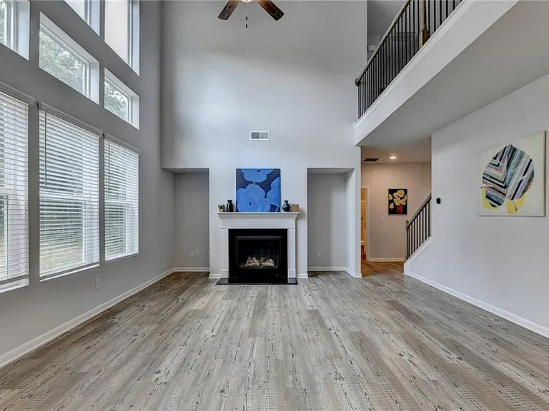 3828 Amicus Dr — Photo 11