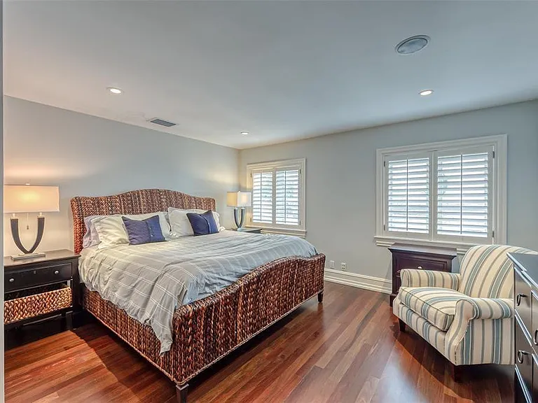 1313 E Lake Dr — Photo 78