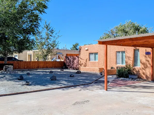 1321 Luthy Cir NE, Albuquerque, NM 87112