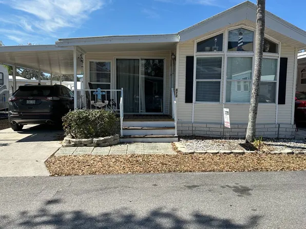 37811 Chancey Rd #472, Zephyrhills, FL 33541