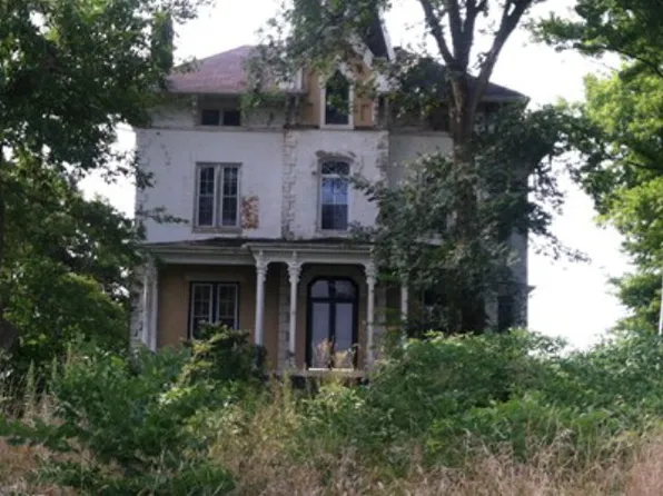 2831 E County Road 350, Augusta, IL 62311