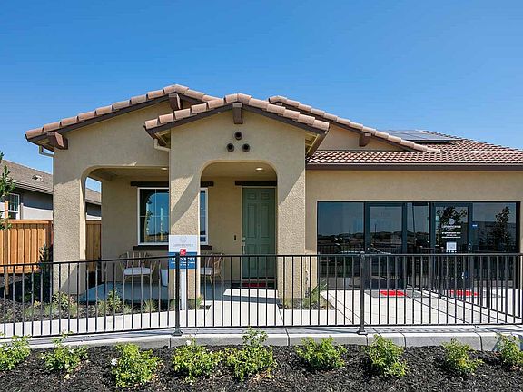 Residence 1 Model Entry