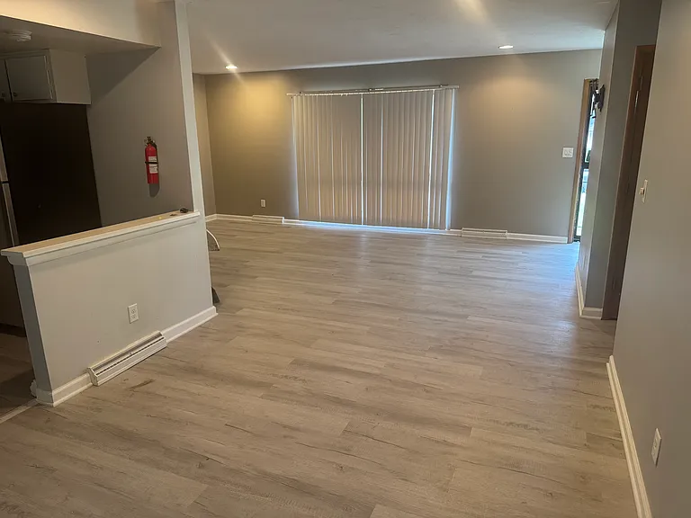 724 Hoban Ave — Photo 15