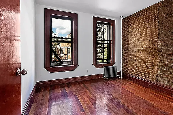 Rented by Compass | media 9