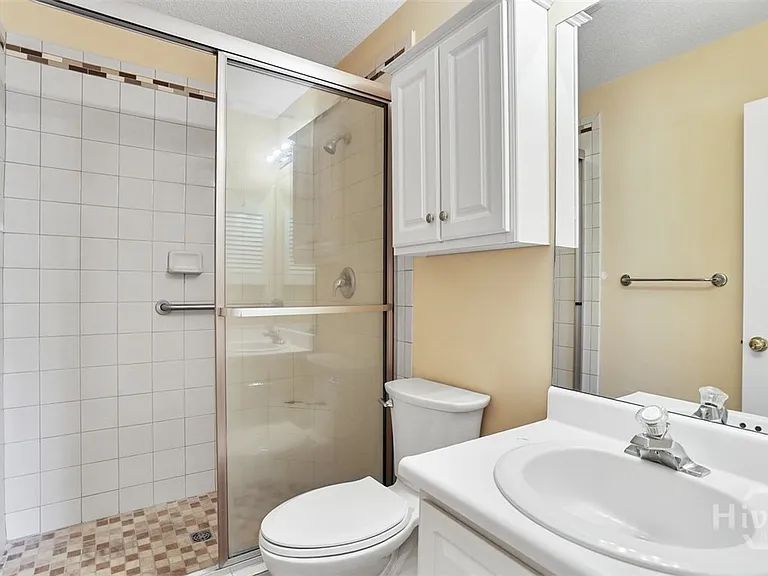 211 Edgewater Rd #40 — Photo 23