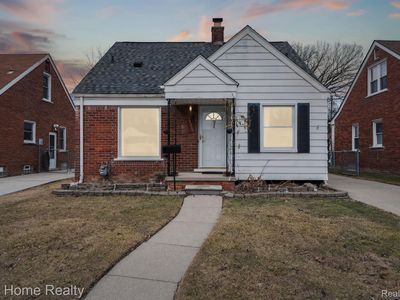 24360 Ross St, Dearborn, MI, 48124