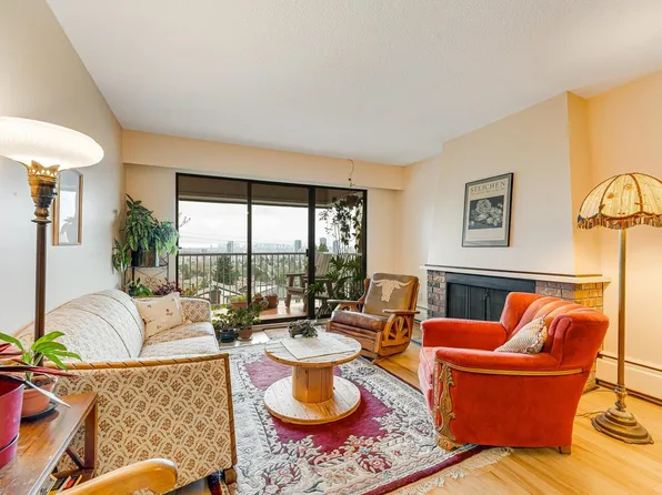 5340 Hastings St #307, Burnaby, BC V5B 1R1