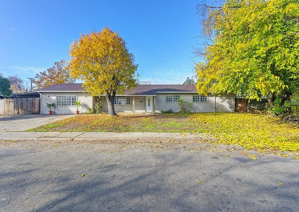 1st image of 3825 Lynhurst Way