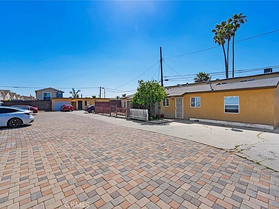 2nd image of 8564 Artesia Blvd