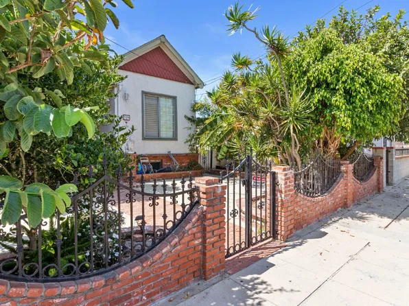 331 W 13th St, San Pedro, CA 90731