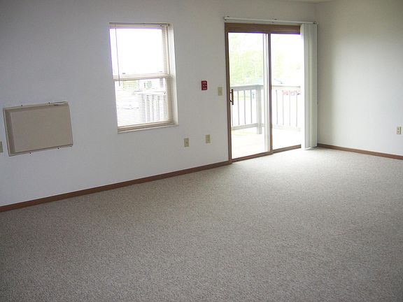 2nd image of 3501 E Ave S #A98bc0da9