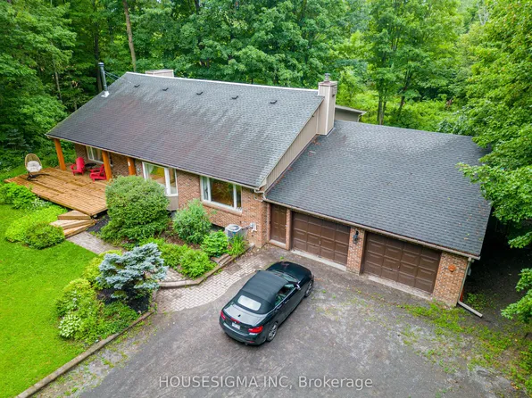 1437 Huntmar Dr, Ottawa, ON K0A 1L0
