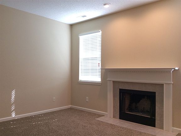 4th image of 5331 Brassie Dr