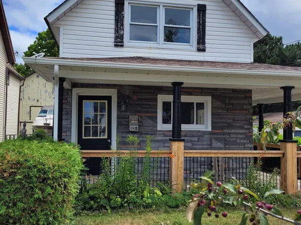 15 Francis St, Quinte West, ON K8V 1S4