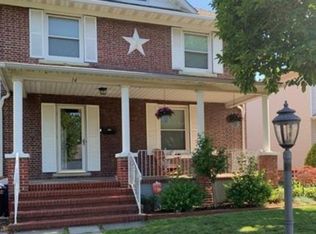 14 Bell Ave, Raritan, NJ 08869