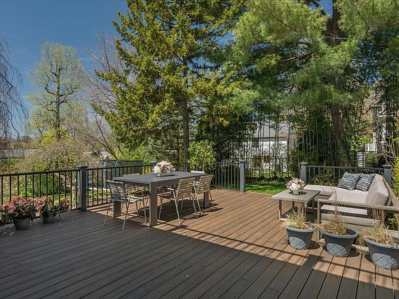 Back patio and backyard.