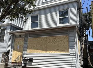 23 Valley Pl, Edgewater, NJ 07020