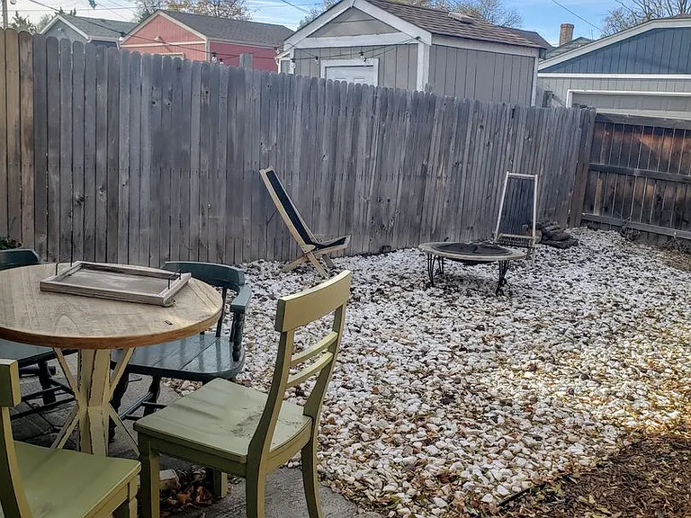 3237 N Milwaukee St — Photo 13