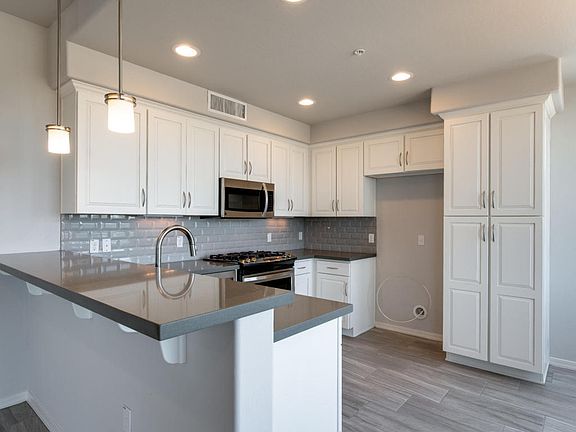 3rd image of 17850 N 68th St #2171