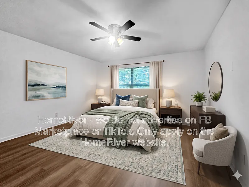 2 bed, 1.0 bath, 856 sqft, $1,150 — Photo 4