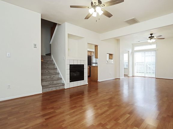 5th image of 224 Belmont Cir