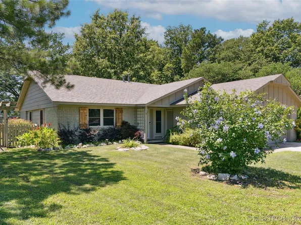 1800 N 26th St, Broken Arrow, OK 74014