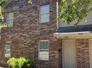 1530 Davis St #B, Conway, AR 72034