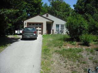 41 Eastfield Loop, Sandown, NH 03873