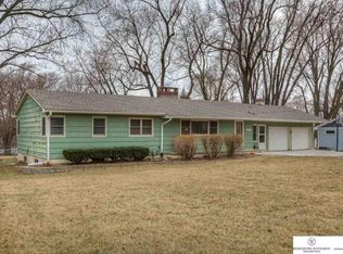 8035 Boyd St, Omaha, NE 68134