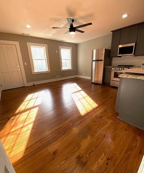 414-420 W Wayne St — Photo 11