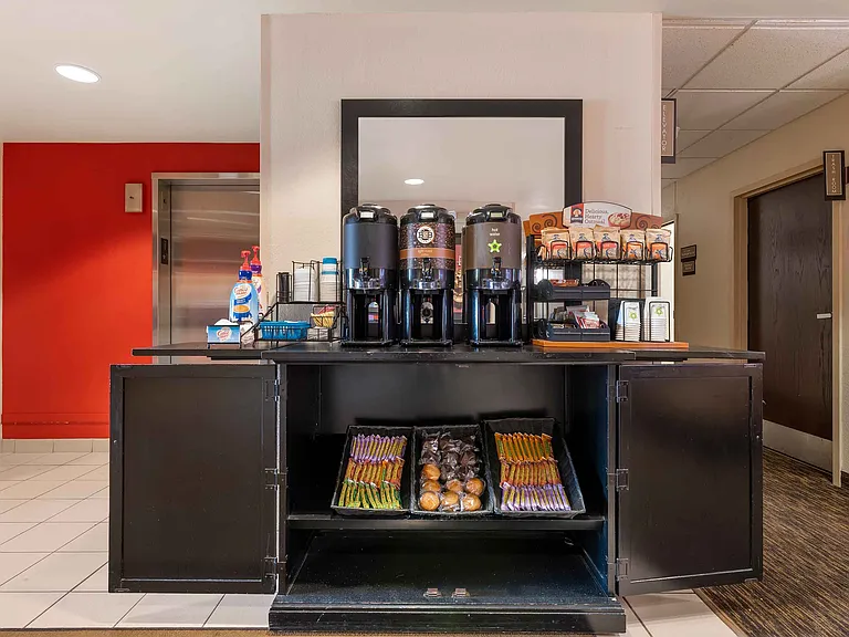 Free Grab-and-Go Breakfast