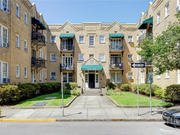 210 E State Street #24, Savannah, GA 31401