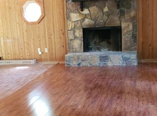 6174 Hillpine Dr, Douglasville, GA 30135