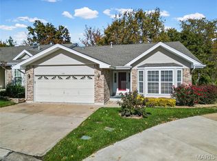 904 Palmer Ct #4, Lake Saint Louis, MO