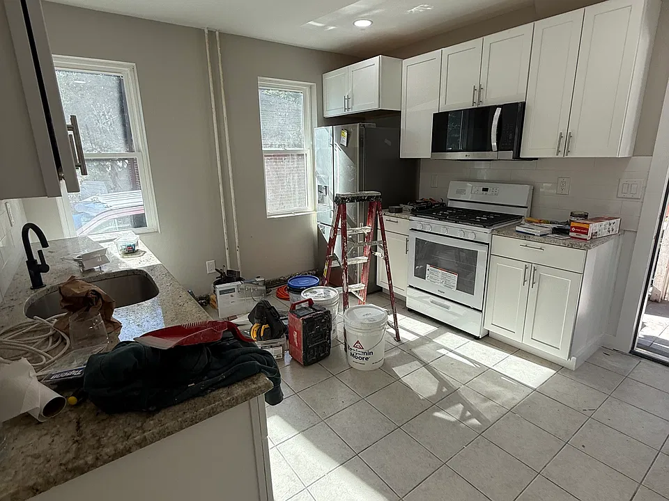 109 Chestnut Ave
