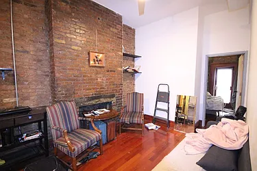 Rented by Dynamik Realty