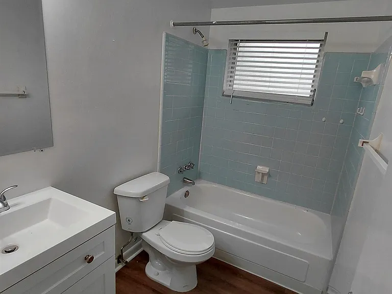 2412 Almond Dr — Photo 17
