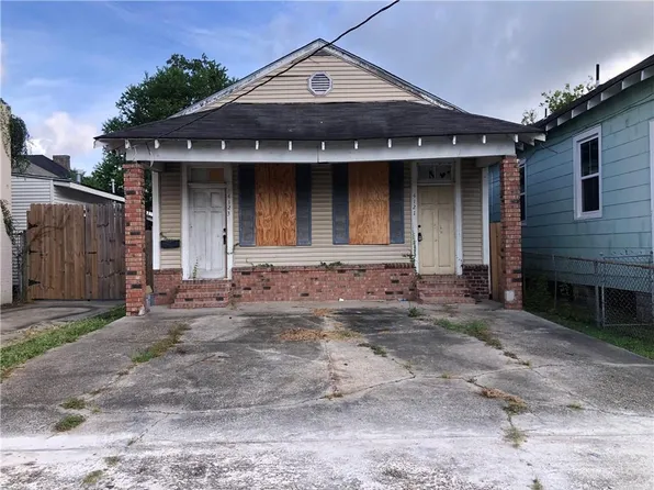 4121 Magnolia St, New Orleans, LA 70115