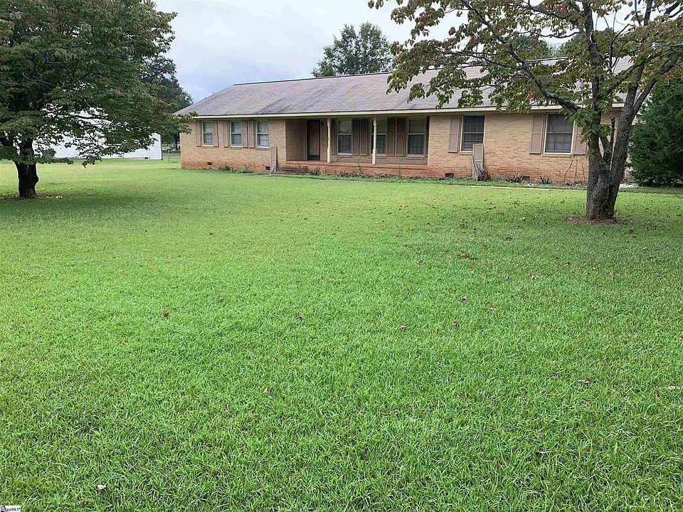 1st image of 21 Joan Dr
